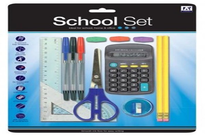 SCHOOL SET