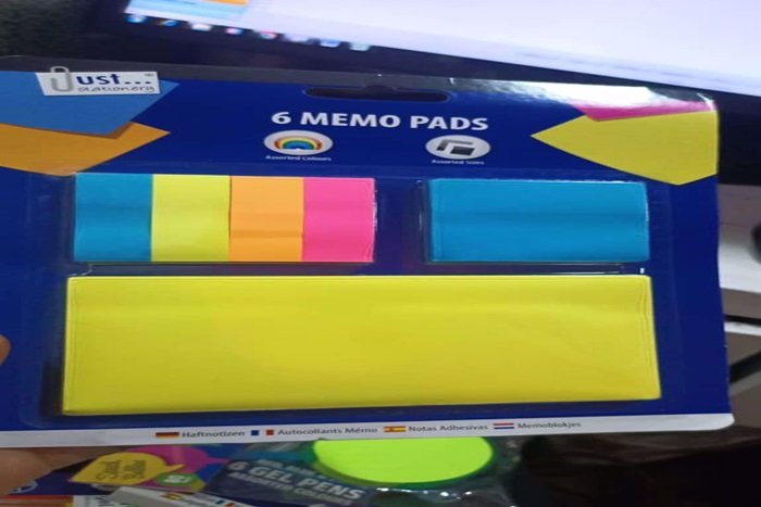 6-memo-pads-highlighters